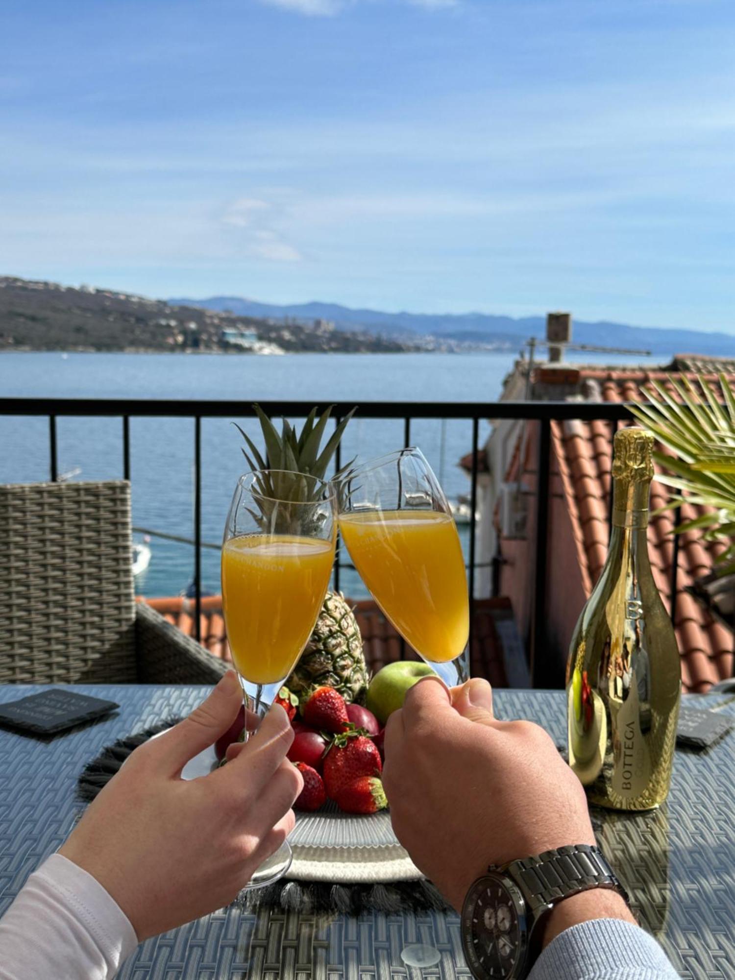 Villa Volos Apartment Karmen With Roof Terrace, Sea View, Free Private Parking Opatija Zewnętrze zdjęcie
